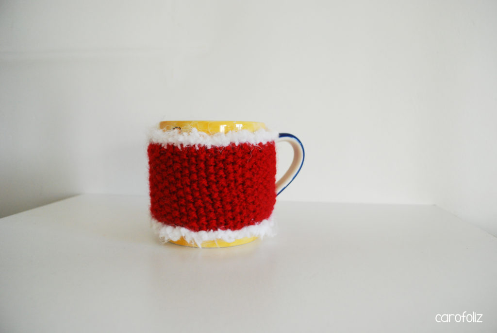 cache mug tricot noel